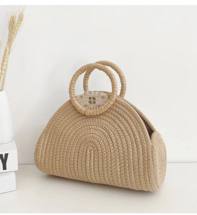 Bohemianstyle Straw Semiround Tote Bag| Daisydecorated woven basket handle a musthave for summer beaches 250528