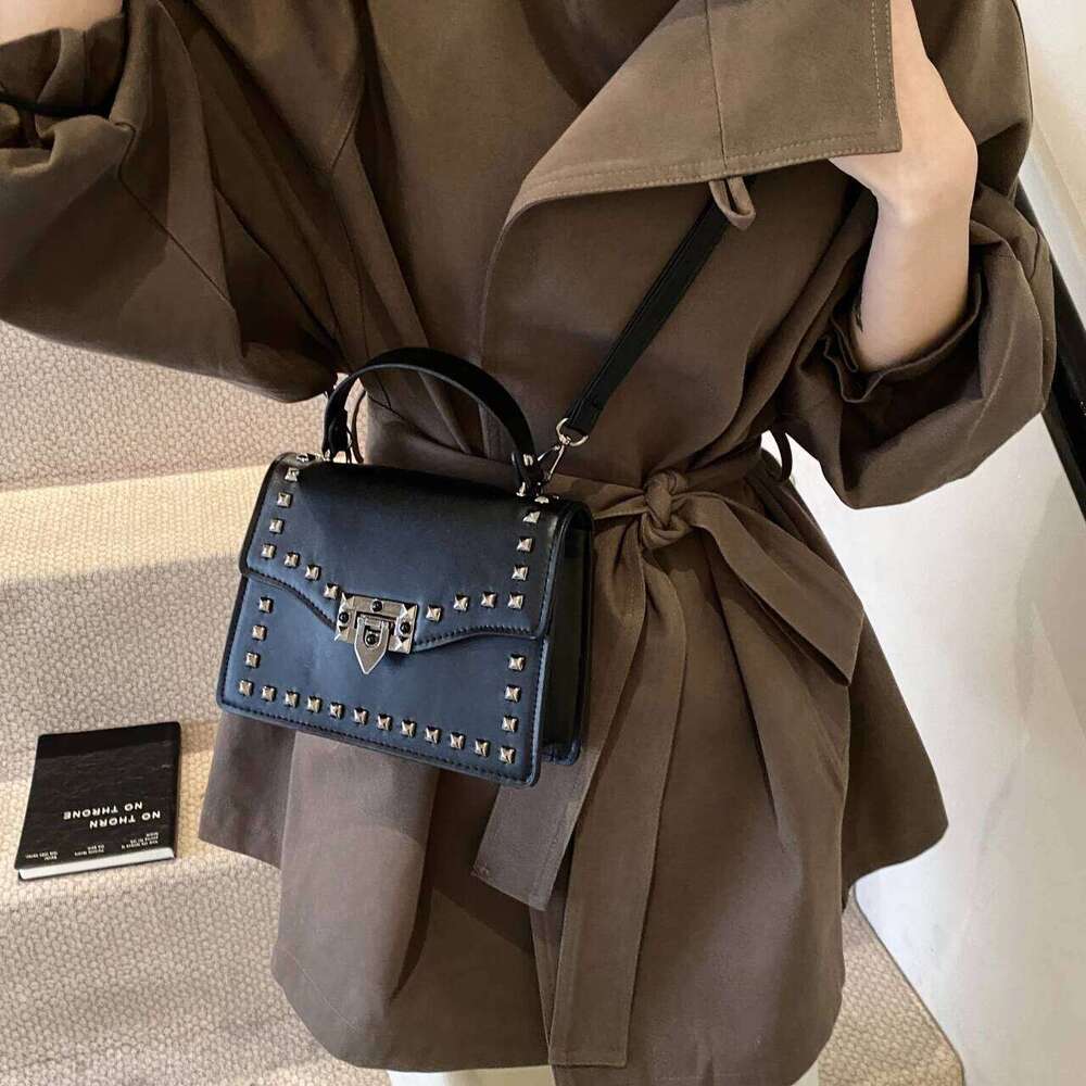 Black Small Square For Women Retro Rivet Crossbody Famous Brand Handbag Solid Color Pu Leather Lady Shoulder Bag Khaki