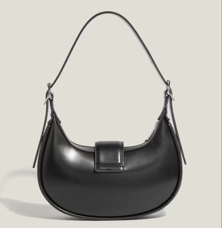 Casual luxury Designer Bag Hot Totes Bags Free Shipping Shoulder Bags New Daily Handbag Fashionable Letter Daily Flap for Women Designer Shoulder hand