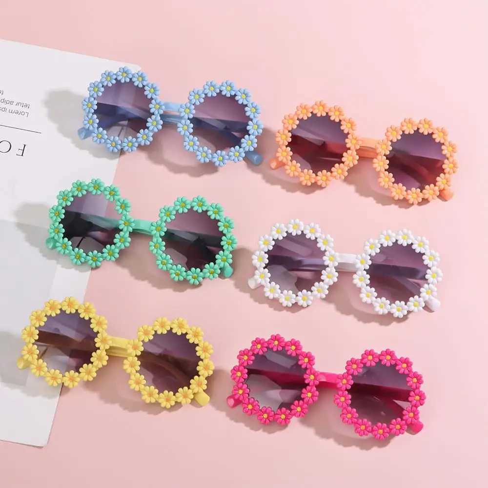 Flower Shaped Sunglasses Round Frame Eyewear Cute Daisy Sun Glasses for Girls Children Summer Beach Birthday Outdoor Party XJ250528