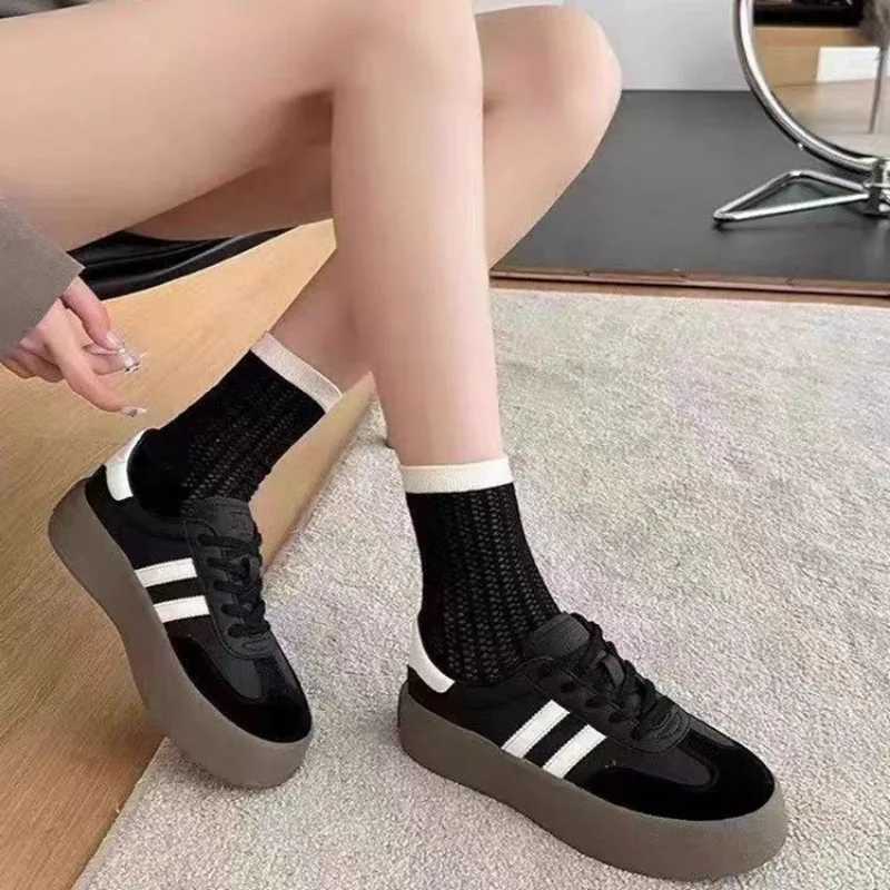 New Design Fashion Casual Shoes Outdoor Lace Up Sneakers for Women Female Comfortable Versatile Sport Shoes Vulcanized Shoes XJ250529