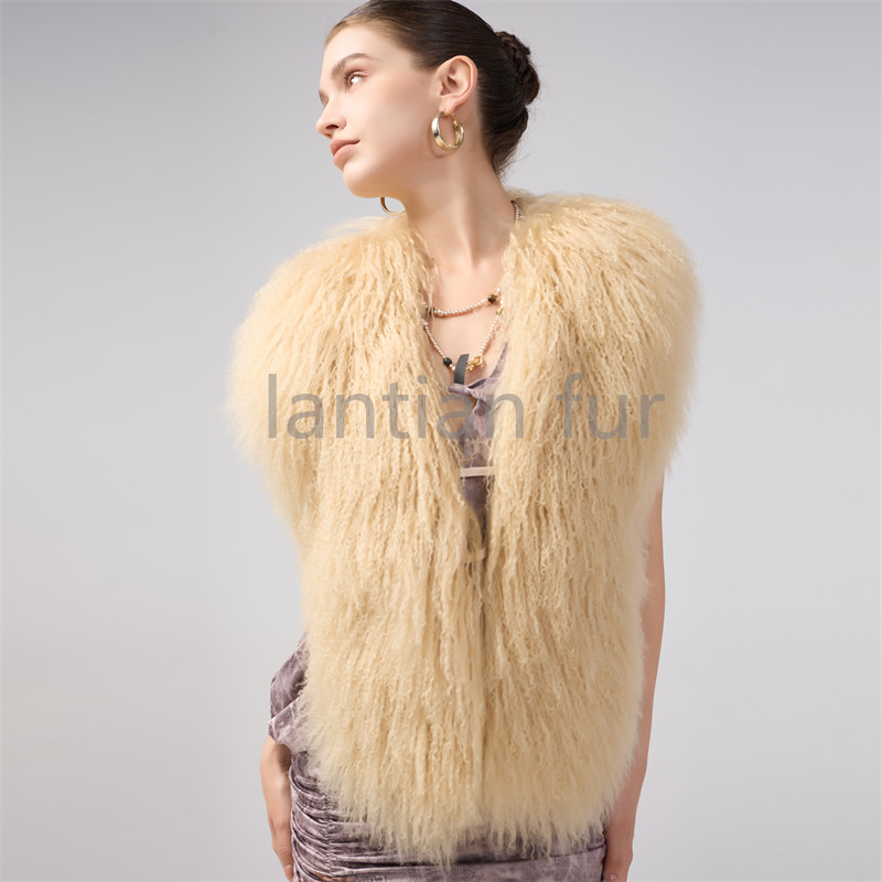 2025 New Fashion Luxury Lady Strap Wool Fur Scarf Elegant Backless Belt Large Mongolian Fur Collar for Women