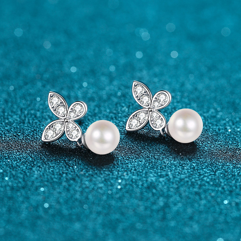 S925 Sterling Silver Moissanite Pearl Butterfly Stud Earrings for Women, Niche Design, Fashionable, Chic, Light Luxury Jewelry