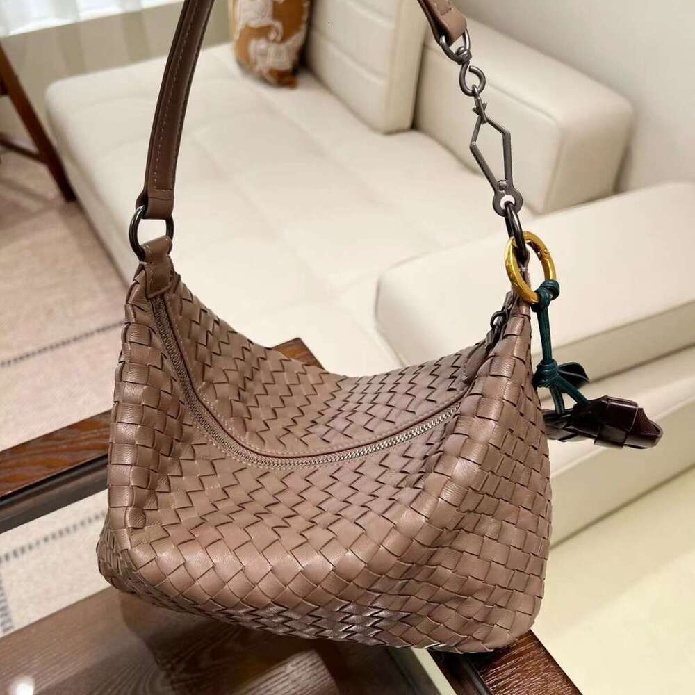 Tote Bag Braided Handbag Luxury Crescent Fashion Genuine Leather Women S Woven Handbag Large Capacity Underarm Bag Shoulder Bag