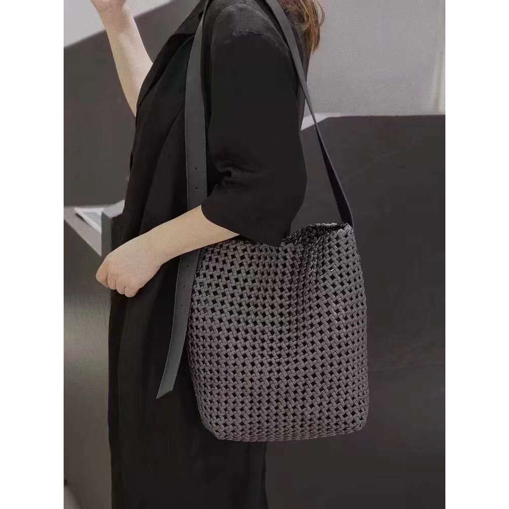 Tote Bag Niche Design Nylon Woven Bucket Large Capacity Hollow Out Wide Strap Single Shoulder Letter Tote Bag Shoulder Bag Braided Handbag