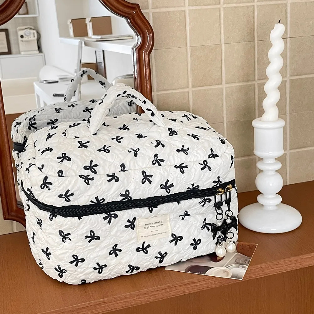 Fashion Ins Pink Bow Quilted Cosmetic Bag Large Capacity Travel Makeup Storage Pouch Handbag Women Zipper Small Bag 250528