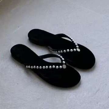 Sheepskin Version ~ Korean Pearl Toe Post Sandals for Women Outdoor 2025 New Summer Vacation Fashion Cool Slippers
