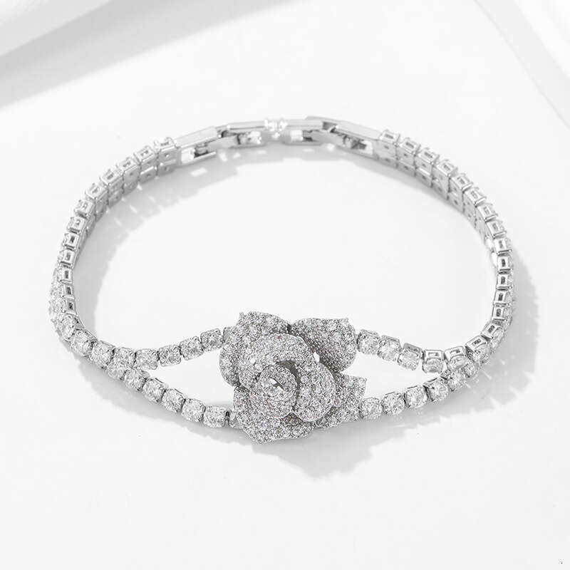 High-End Niche Design Micro-Paved Zircon Camellia Bracelet Super Shiny Elegant Evening Socialite Bangle Jewelry