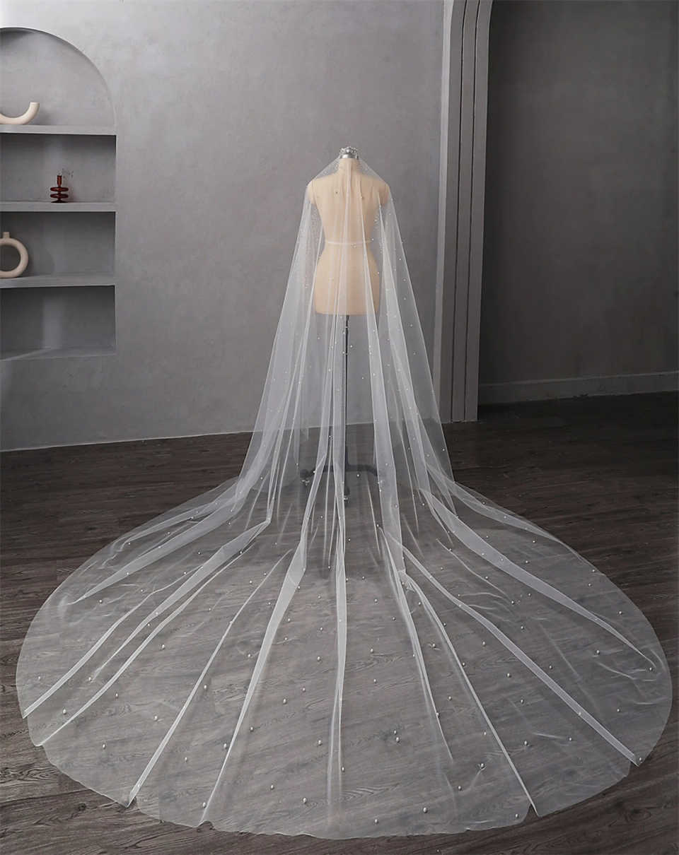Classic Wedding Veil With Comb Pearls One Layer Long Cathedral Length Bridal Veils Beaded Edge Wedding Accessories Customized