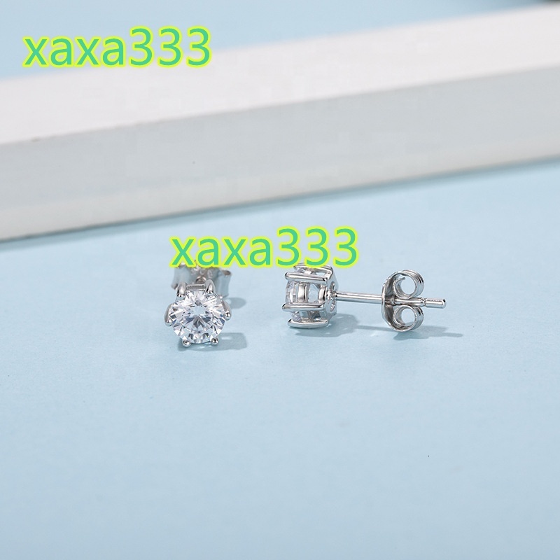 New Design Fashion Jewelry 10k Solid Gold White Moissanite Diamond Earrings for Girls