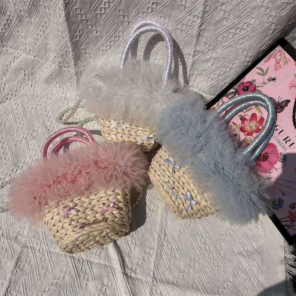 Women's Designer Fashion Fluffy Lace Straw Handbags Pearls Chain Shoulder Bohemian Lafite Basket Bags For Women Travel Beach Rattan Bag