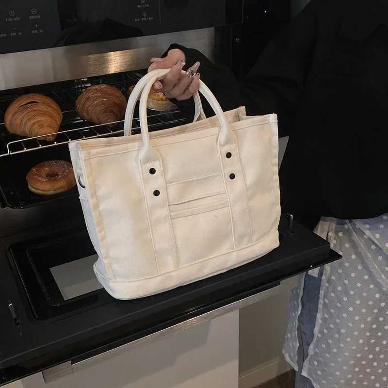 Trendy Large Capacity Canvas Crossbody Bag for Women Casual Commuting Fashionable Student Class Stylish Shoulder Bag XJ2520528