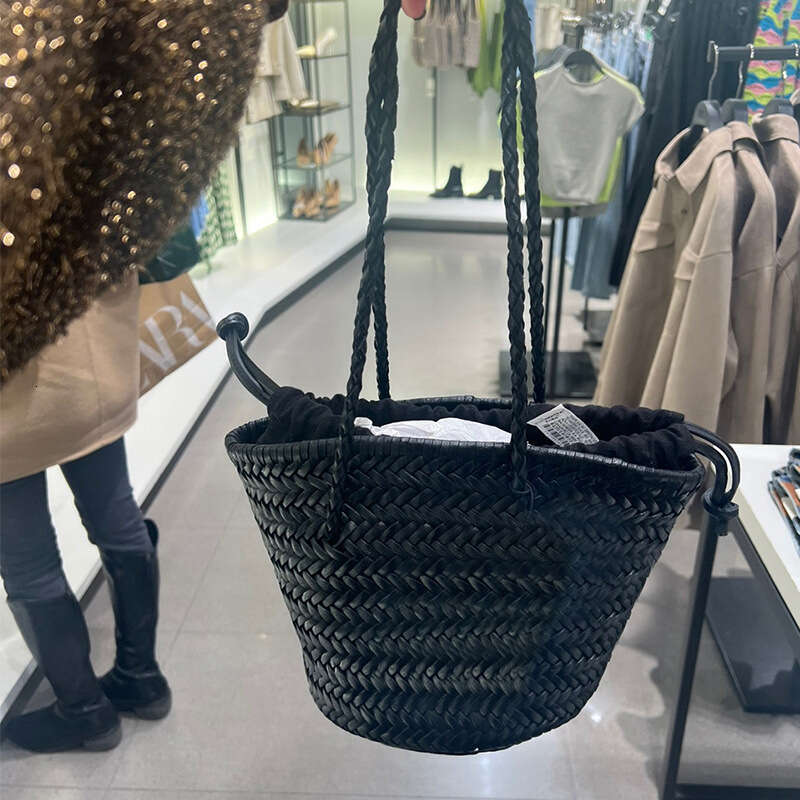 Tote Bag Braided Handbag New Handheld Basket French Style PU Leather Handmade Woven Bucket Bag Shoulder Bag