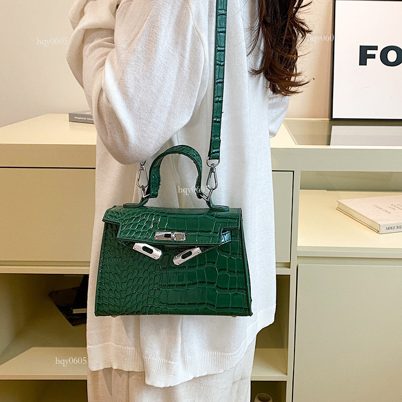 Top quality Brand High Quality New Style Free Delivery Designer Bag Cross-border Women's High-end Crocodile Pattern Ladies Handbag Small Square F