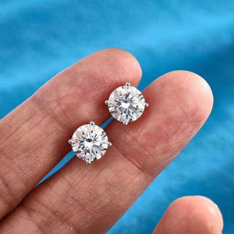 Classic Diamond Stud Earring 0.5ct 1ct 2ct 3ct 4ct VVS Moissanite 18k Gold Plated Silver Moissanite Stud Earring