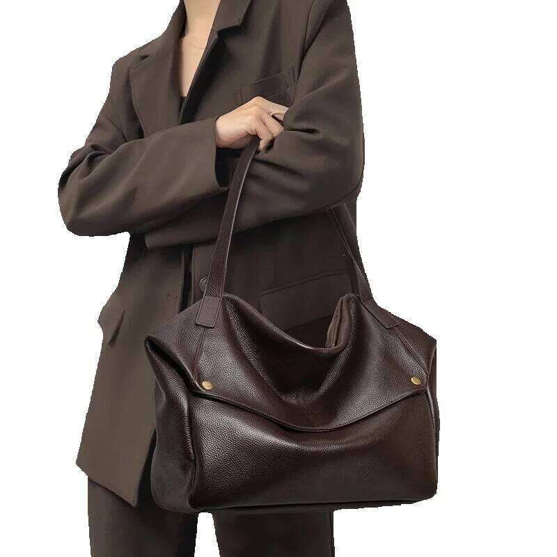 Designer Luxury 2025 Winter New Large-Capacity Shoulder Large European And American Soft Leather Tote Simple Casual Women's Bag