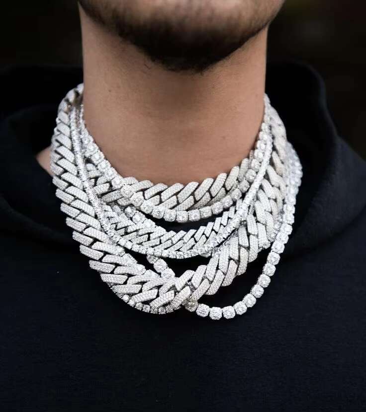 Mens Hip Hop Rapper Style Moissanite Diamond Cuban Link Necklace Fashionable Hip Hop Rapper Style Necklace for Men