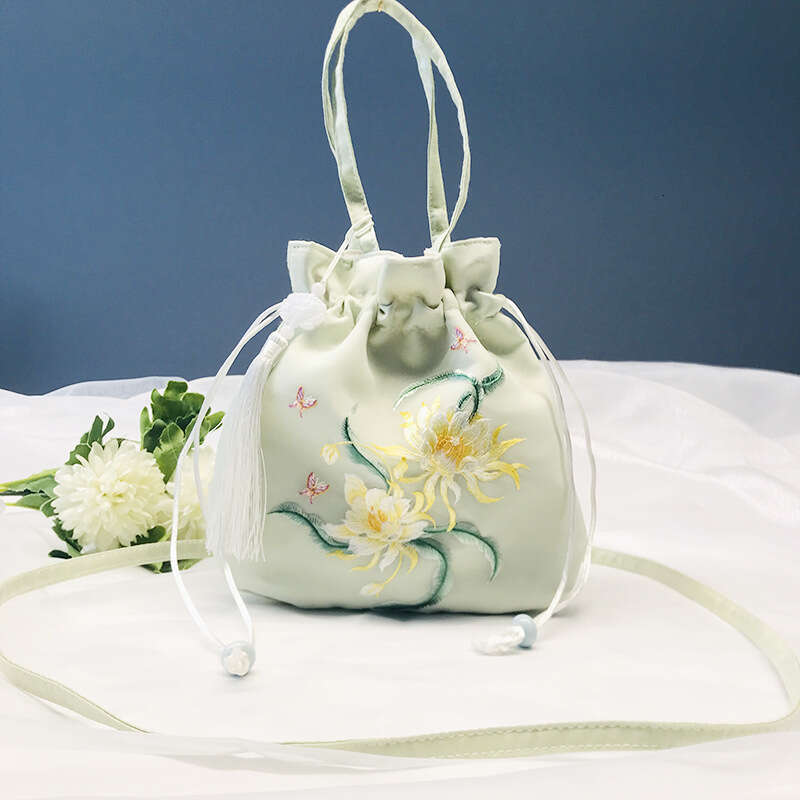 Yunzhiqi Tassel Embroidered Chinese Style Hanfu Accessories Su Embroidery Rounded Corner Drawstring Handheld Crossbody Phone Bag