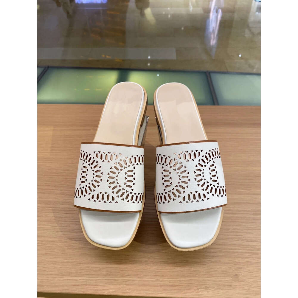 Genuine Leather Italian Laser Cut Hollow Carved Square Toe Flat Slippers for Women Outdoor Summer New Beach Sandals