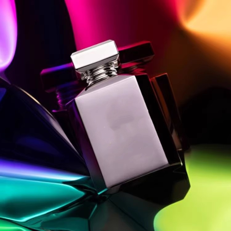 Sakura Fragrance Lasting Charm Eau De Parfum Spray Unisex