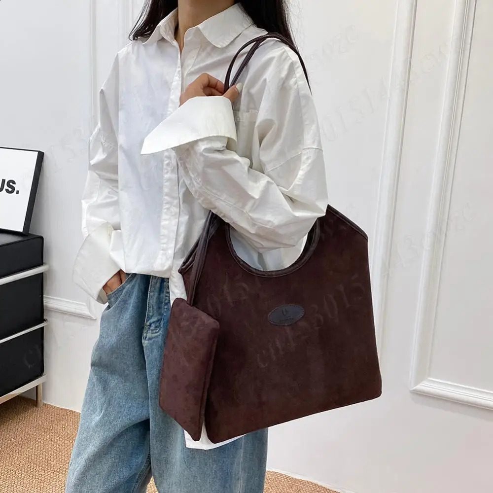 Suede Shoulder Bag for Women Suede Tote Bag Slouchy Underarm Bag Magnetic Closure Handbag Solid Color Bucket Bag Travel Hobo Bag 250523