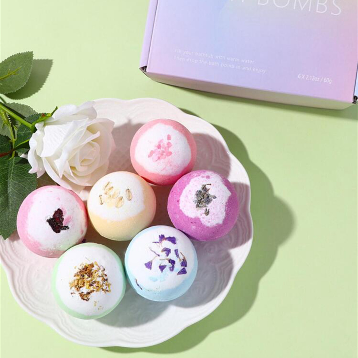 Relaxing 100g Bath Bombs with Natural Oils for Soothing Exfoliation