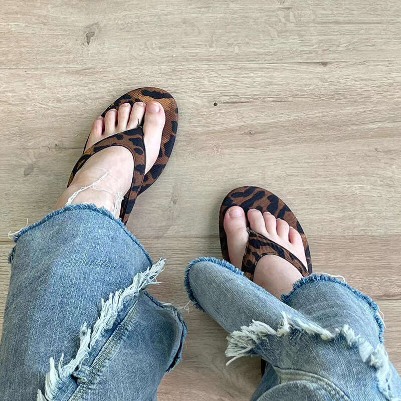 Sheepskin Version ~ French Niche Leopard Print Wedge Flip-Flops for Women Outdoor 2025 Summer Thick Heel Toe Post Sandals