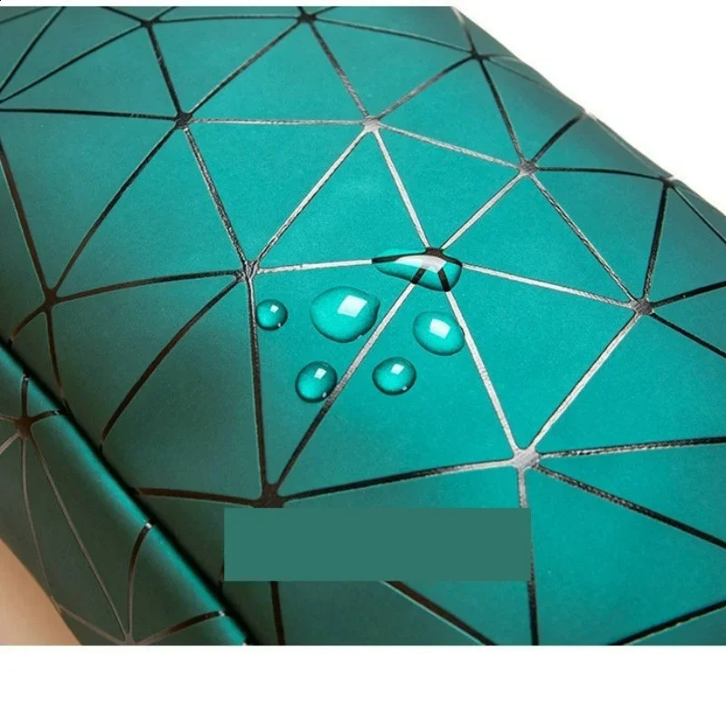 Simple Portable Makeup Storage Bag Lightweight Multifunctional Geometric Pattern Travel Toiletry Pouch Coin Purse Cosmetic 250528