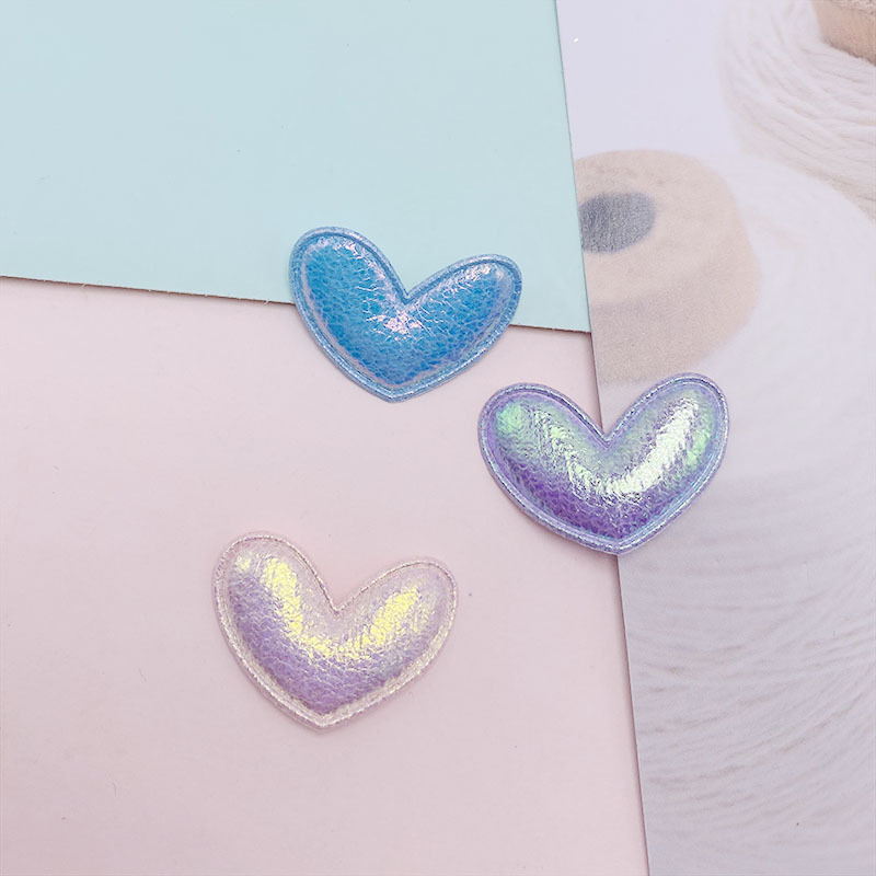 100Pcs 2.8x2CM Padded PU Leather Heart Patches Appliques for Clothes Hat Sewing Supplies DIY Headwear Hair Bow Decor
