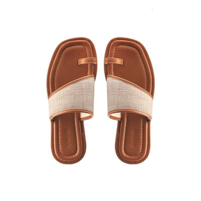 In Stock Grape Mom Style Casual Flat Square Toe Ring Slippers for Women Summer Outdoor Woven Color Block Sandals