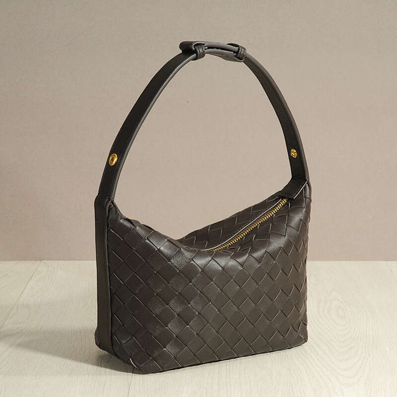 Tote Bag Braided Handbag Handwoven Lunch Box Sheepskin Genuine Leather Women S Shoulder Handbag Underarm Niche Pillow Bag Shoulder Bag