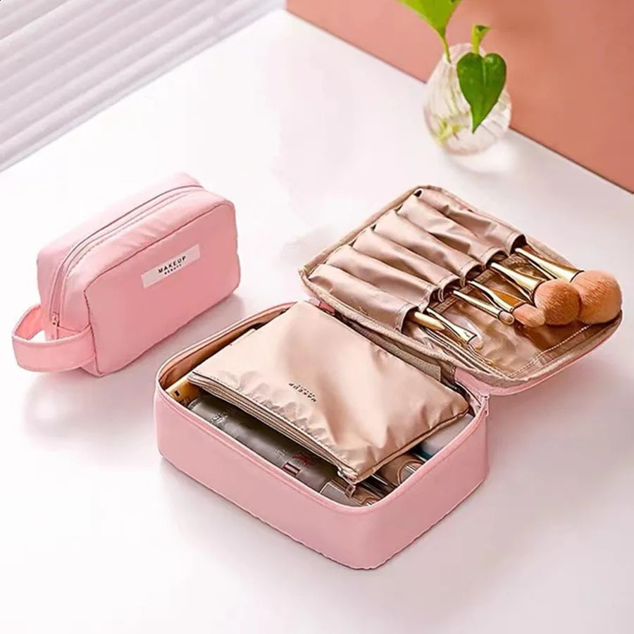 Womens Portable Travel Cosmetics Storage Bag with Large Capacity Waterproof Girl Makeup Washing organizer 250528