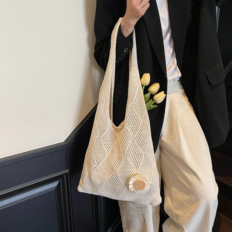 Crochet Tote Bag Flower Mesh Beach Bag Aesthetic Knitted Shoulder Bag Vacation Boho Tote Bag for Women Travel Vacation 250523