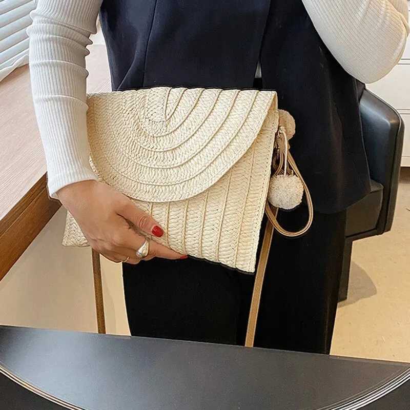 Handmade Straw Beach Shoulder Crossbody Bag Girls Envelope Woven Summer Small Hair Ball Clutch XJ2520528
