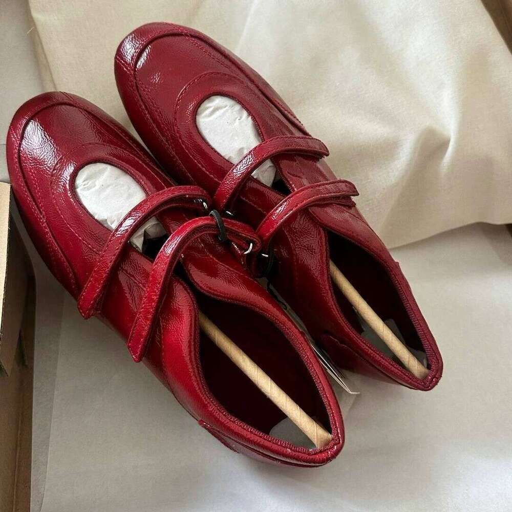 Cowhide Version ~ Round Toe Shallow Mouth Velcro Mary Jane for Women 2025 New Casual Sports Flat Shoes