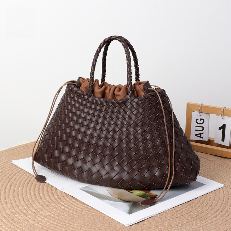 Trendy Large Capacity Handbag for Women, Handwoven Mother-Daughter Bag, Commuter Business Shoulder Tote Bag