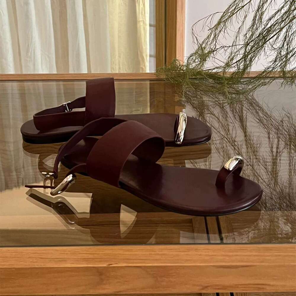 Cowhide Version ~ Korean Niche Metal Toe Strap for Women 2025 Summer New Beach Flat Sandals