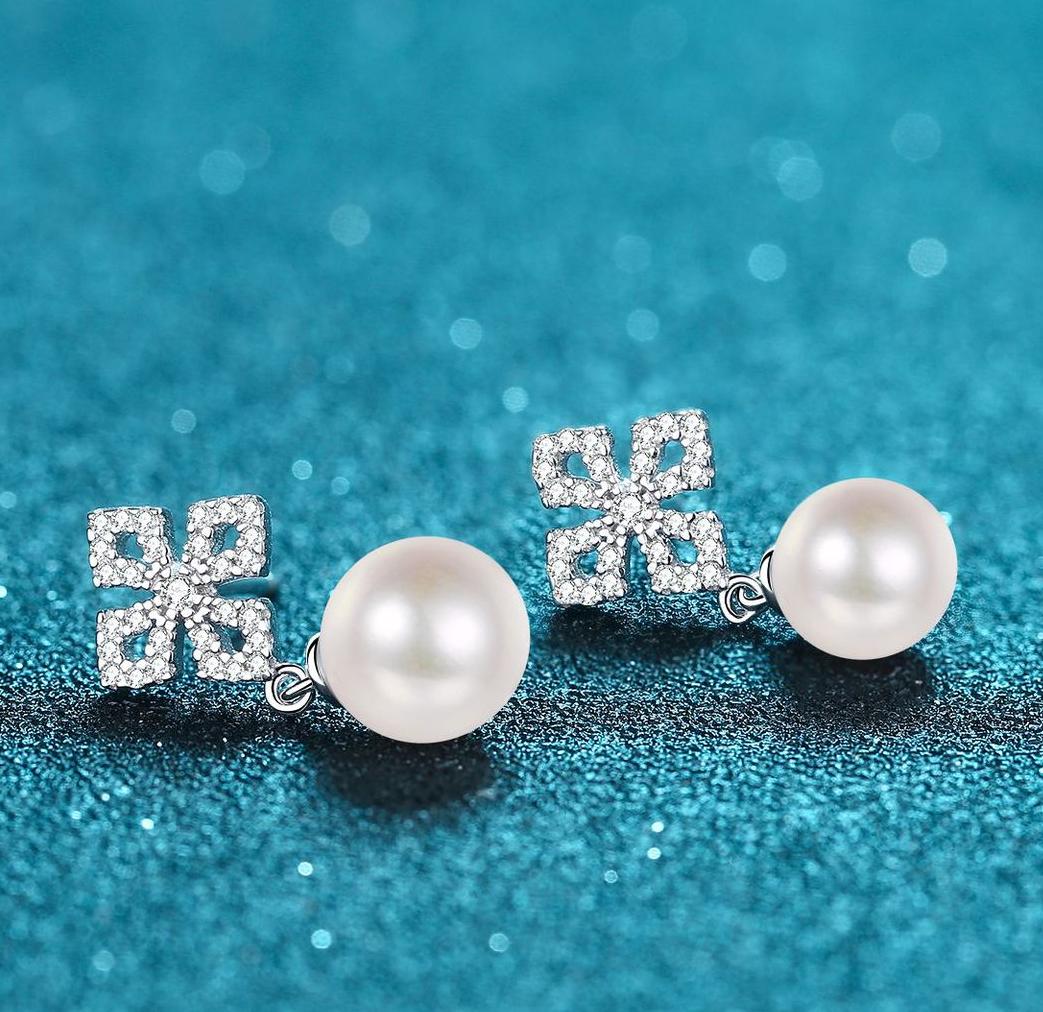 925 Sterling Silver Earrings for Women, 31-Point Moissanite Freshwater Pearl Stud and Drop Earrings, Fashionable Fragmented Stone Design, High-End Jew
