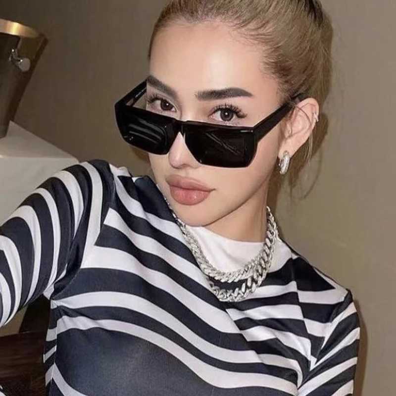 New Y2K Sunglasses for Men Women Trendy Sun Glasses Goggle Man Brand Designer Square Glasses Shades Female UV400 Eyewear XJ250528