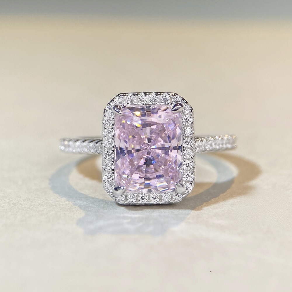 Luxurious Moissanite ring for ladies 925 silver Luxury Wedding Rings for Women
