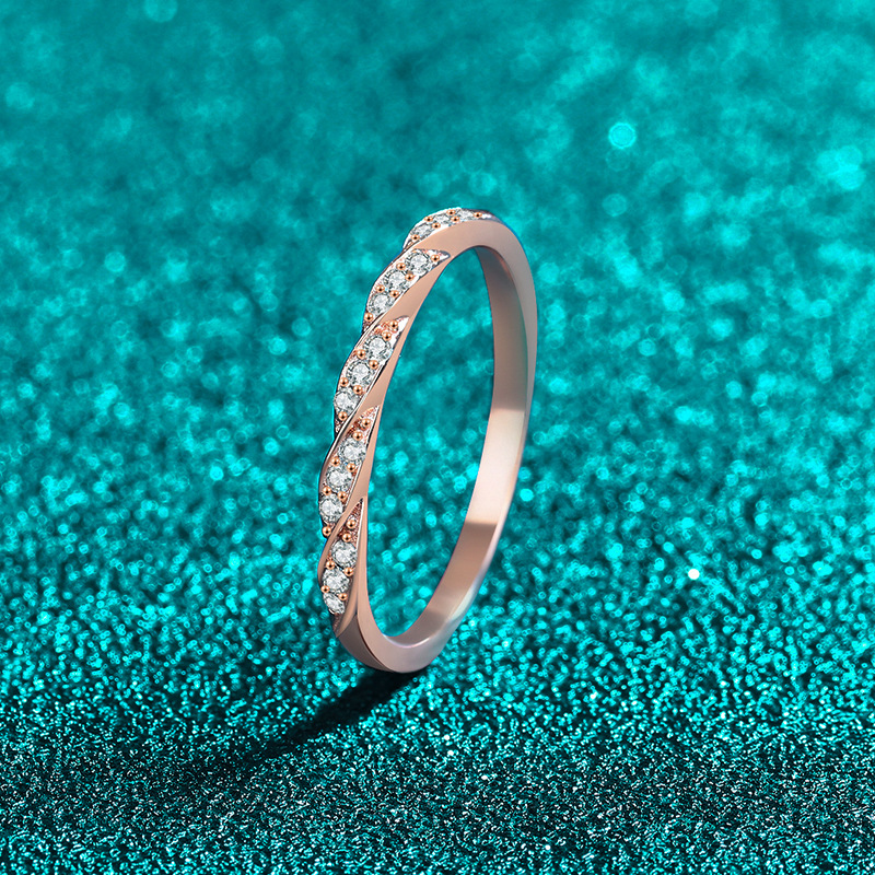 Women's Unisex Wrist Accessory: Handcrafted Dazzling Wave Motif S925 Silver Ring Set With Real Moissanites