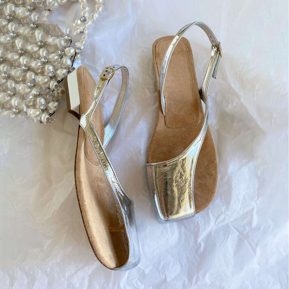 Genuine Leather Niche High-End Half-Covered Open-Toe Women 2024 Summer Square Toe Toe-Post Flat Sandals for Outdoor Wear