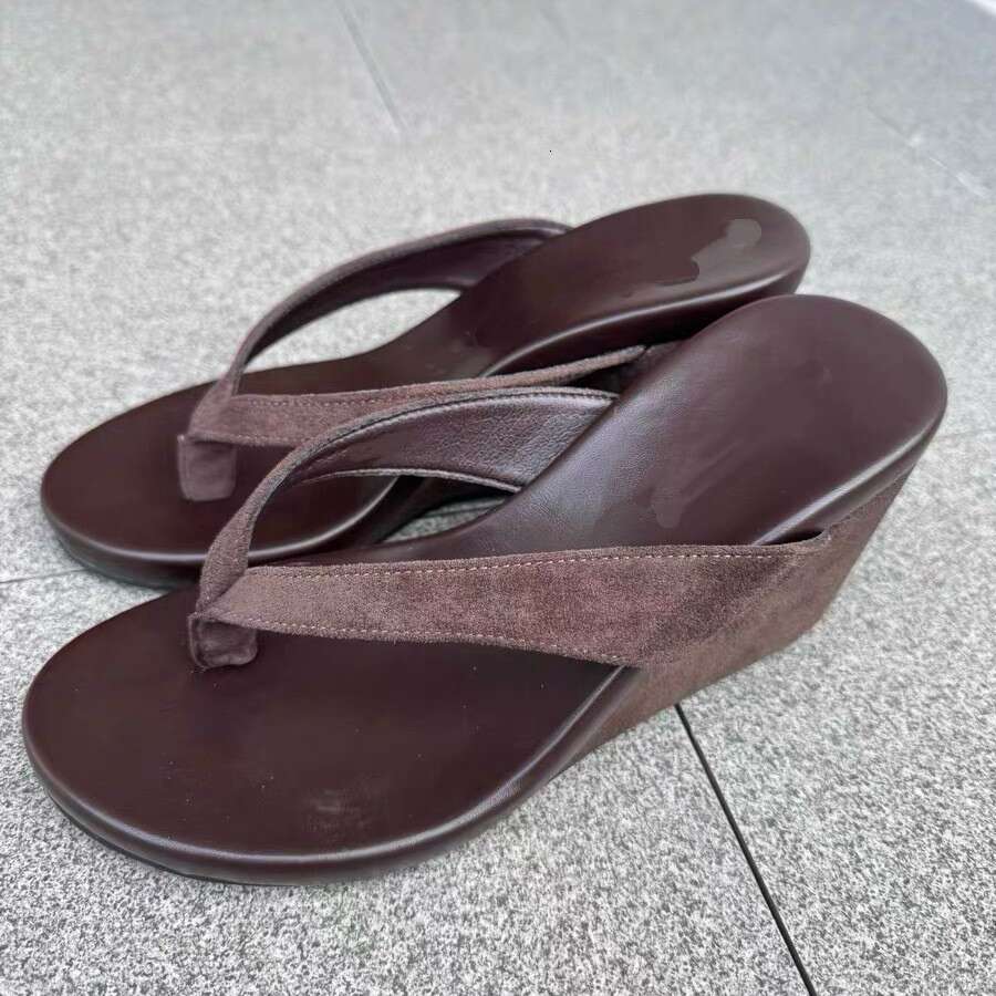 Cowhide Version ~ Korean Style Toe Post for Women Outdoor 2025 Summer New Beach High Heel Wedge Sandals