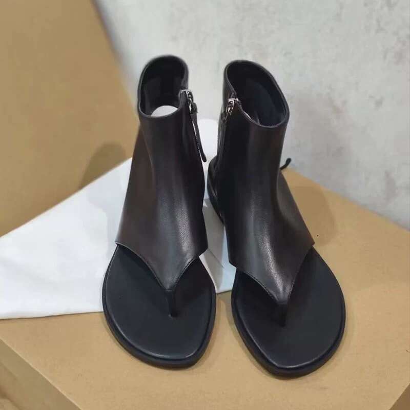Sheepskin Version ~ Korean Style Niche Clip for Women 2025 Summer Open Toe Flat Short Boots Sandals