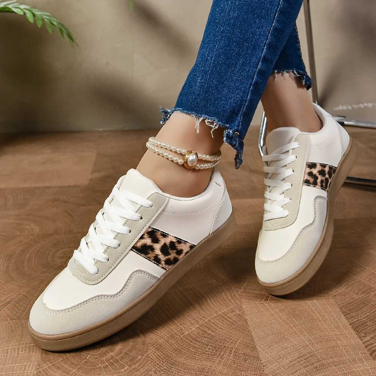 Women Sneakers 2024 New Fashion Luxury Designer Shoes for Women Brand Classical Outdoor Sneakers Casual Women Shoes XJ250529