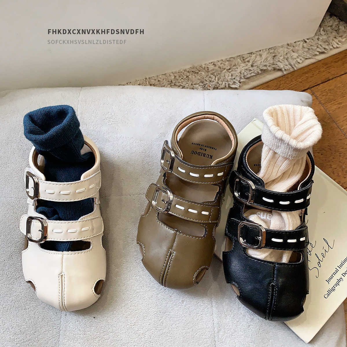 summer style children's shoes, small children's backpack, headband for children, children's sandals, hollow and breathable boys' beach shoes y250529