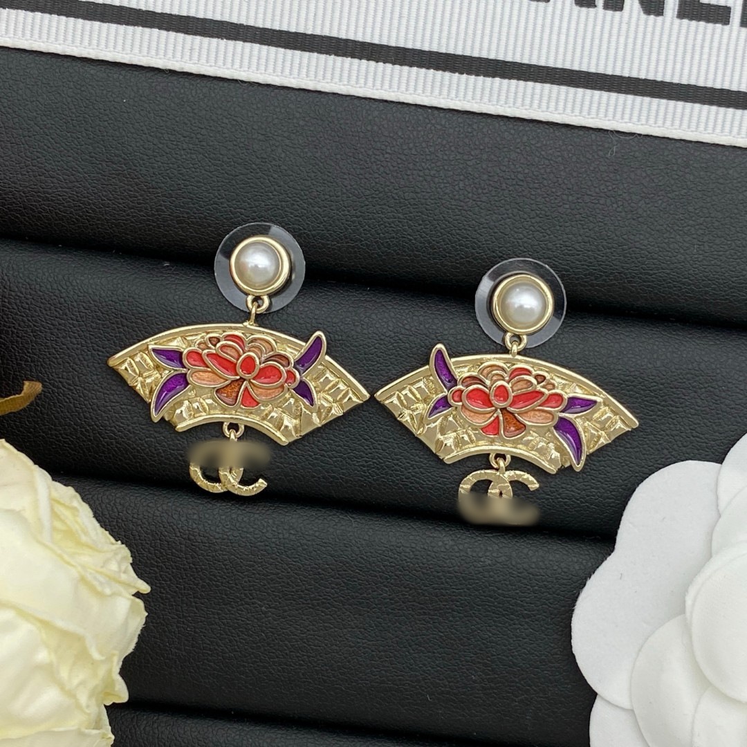 2025 New Designer Earrings Letter C Stud Inlay Crystal Pearl High Quality 18K Gold Plated Earings Geometric Diamond Classic Fashion Jewelry Copper Earrings