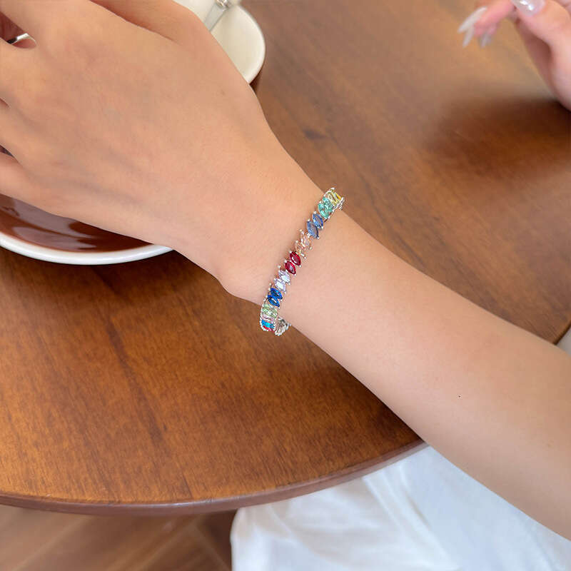 Fashion Colorful Zircon for Women Gentle Temperament High-end Light Bracelet Super Shiny Sweet Versatile Jewelry