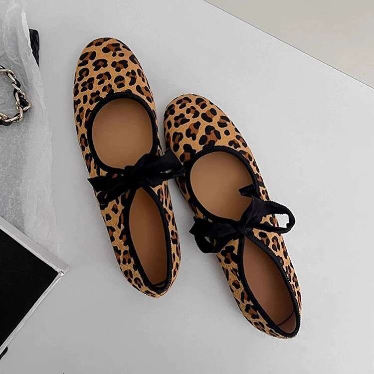 Genuine Leather Round Toe Shallow Mouth Lace-up Ballet Flats for Women 2025 Spring Summer New Leopard Print Flat Mary Jane Shoes