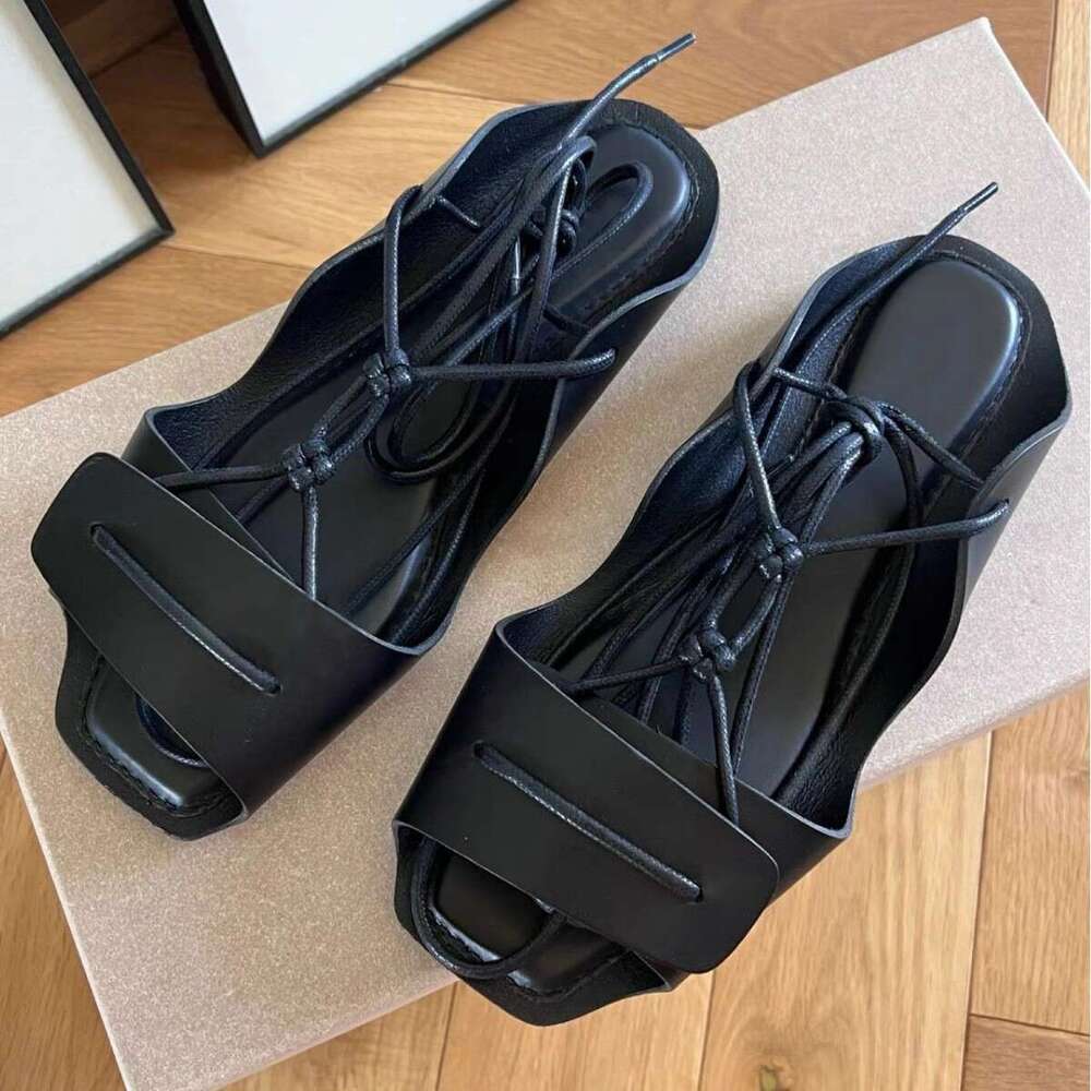 Cowhide Version ~ Niche Cross-Strap Open-Toe Flat for Women 2025 New Summer Roman Sandals